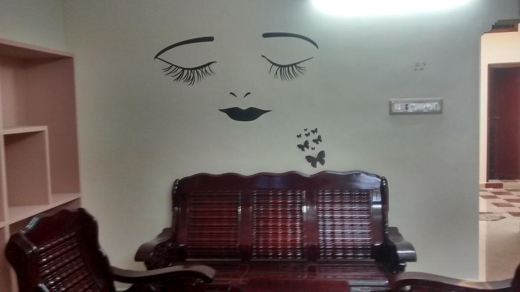 Sabri Guest House Tiruvannámalaj Kültér fotó