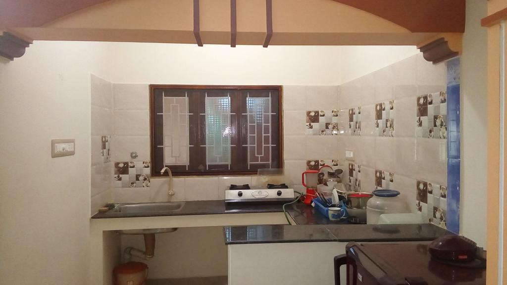 Sabri Guest House Tiruvannámalaj Kültér fotó