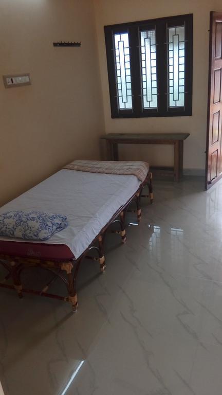 Sabri Guest House Tiruvannámalaj Kültér fotó